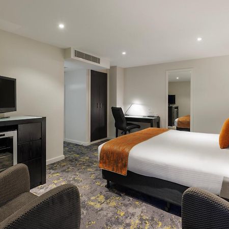 Hotel Grand Chancellor Melbourne Exterior photo