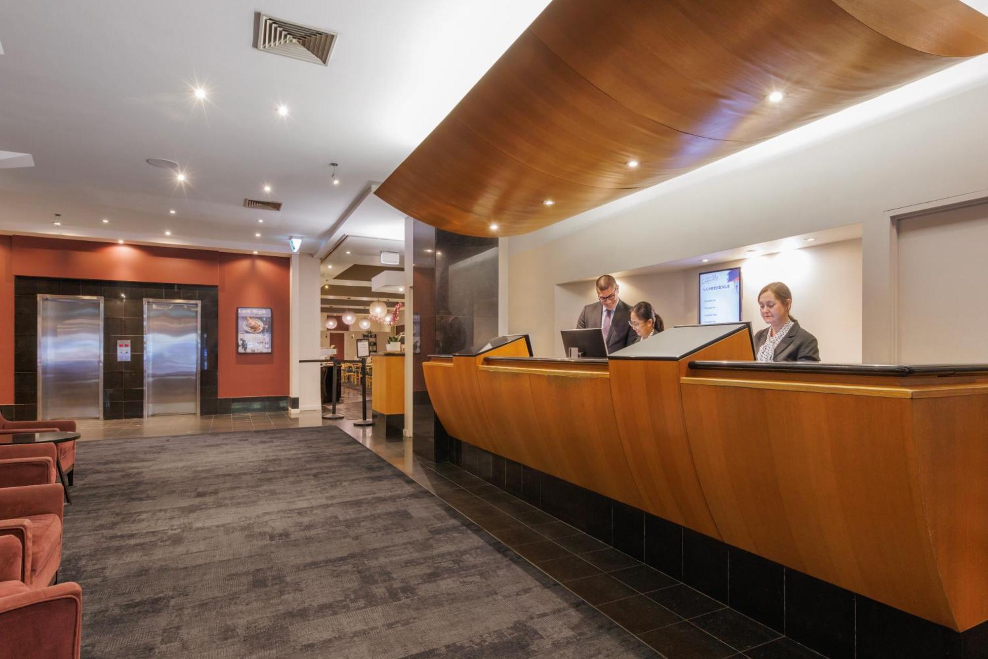 Hotel Grand Chancellor Melbourne Exterior photo