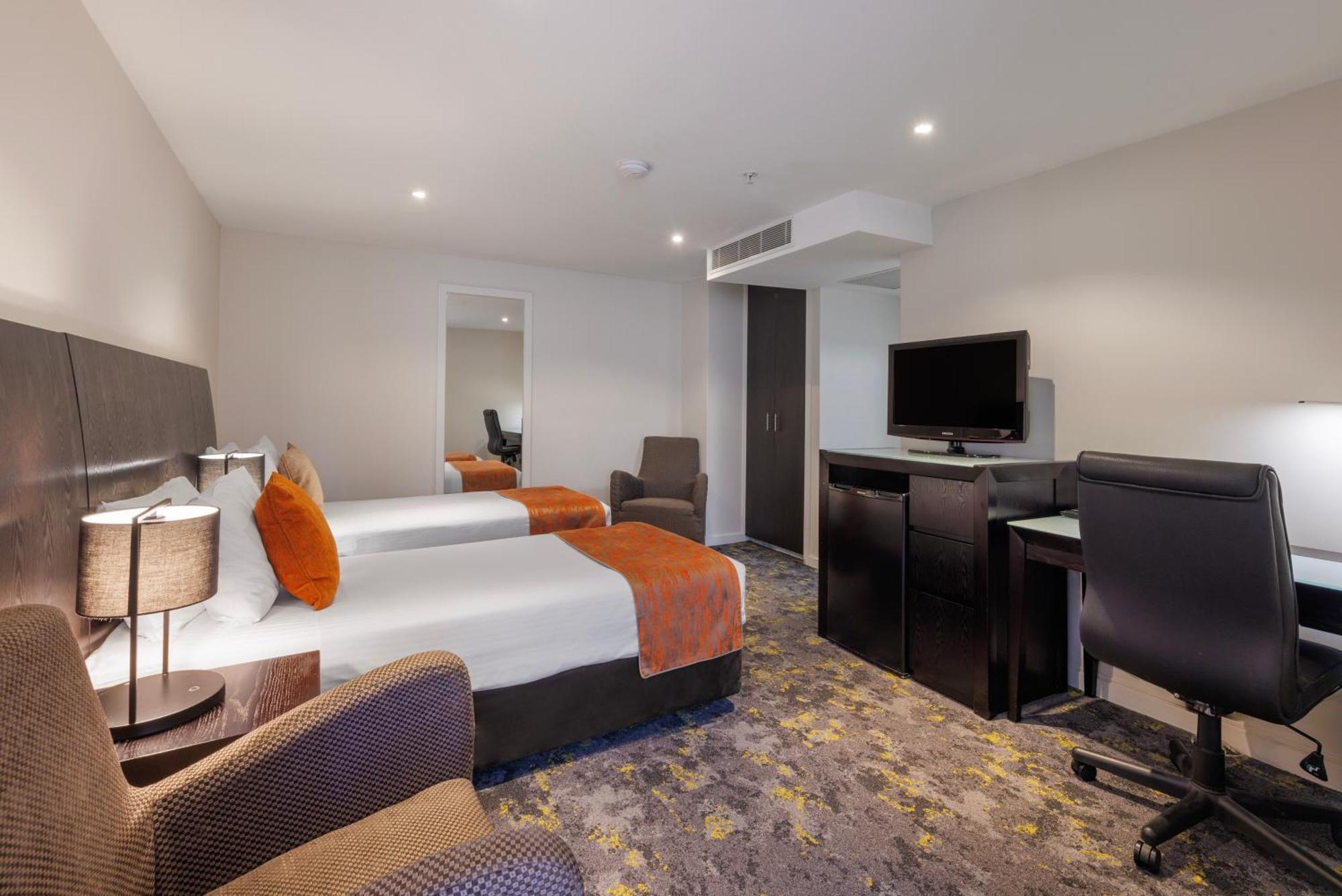 Hotel Grand Chancellor Melbourne Exterior photo