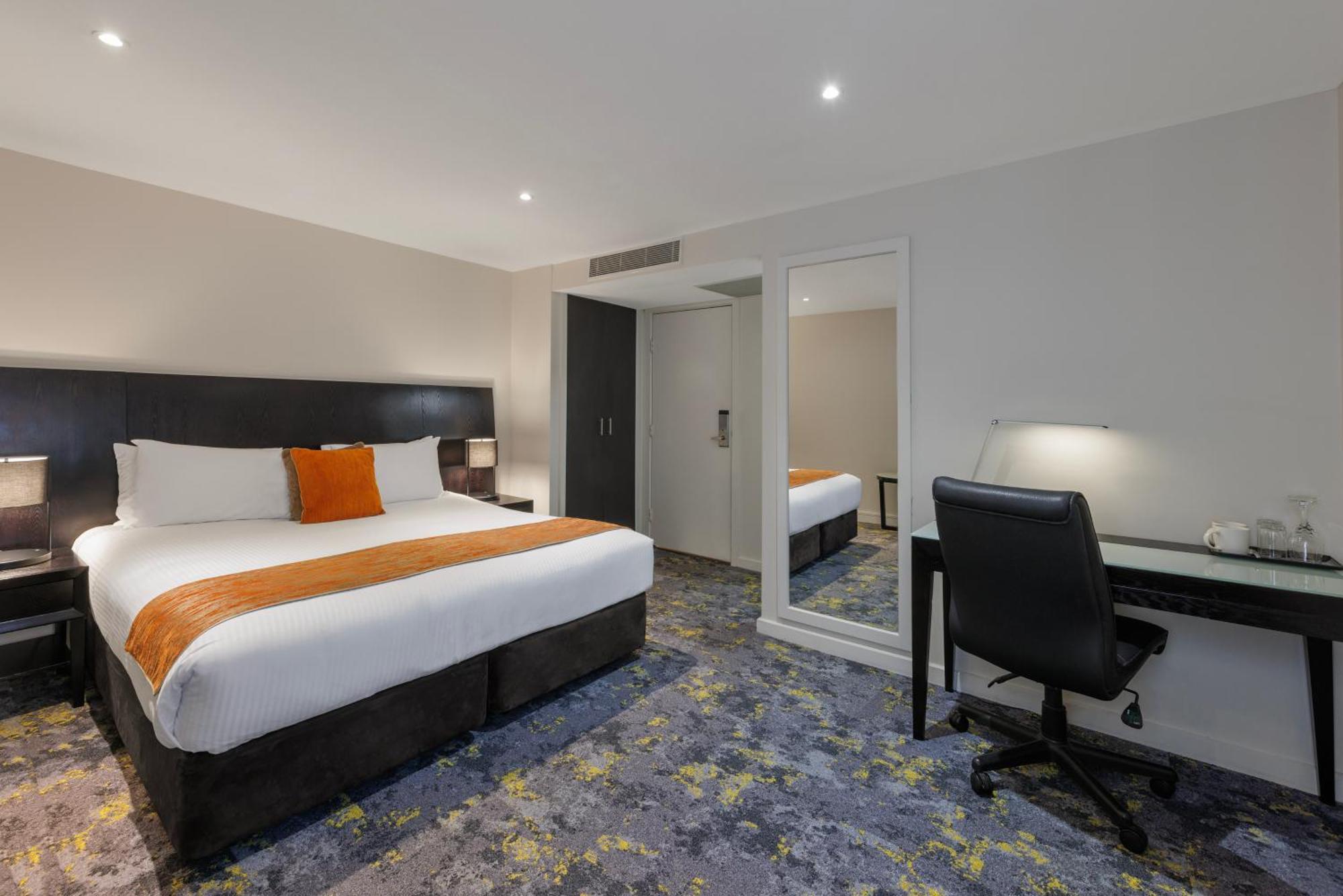 Hotel Grand Chancellor Melbourne Exterior photo
